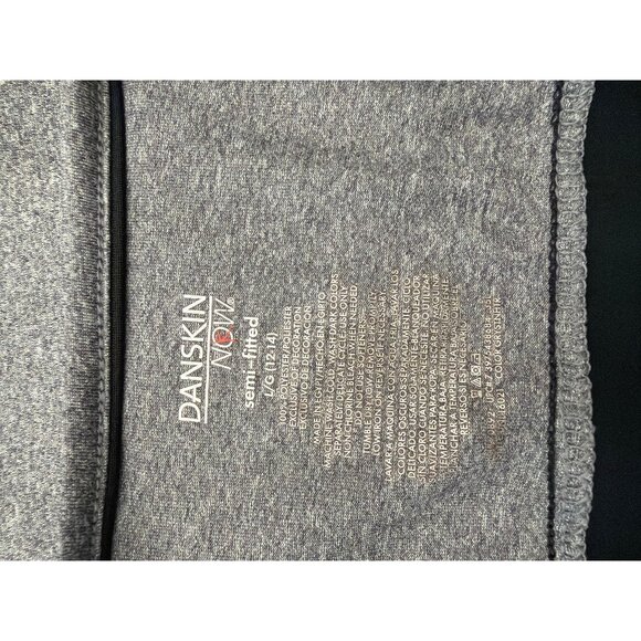 Danskin Women’s Gray Cut-Out Back Short Sleeve Top Size L 12-14 - Picture 5 of 5